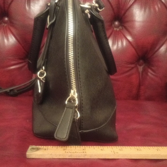 GUESS Charcoal Satchel Bag NWOT - Picture 10 of 13